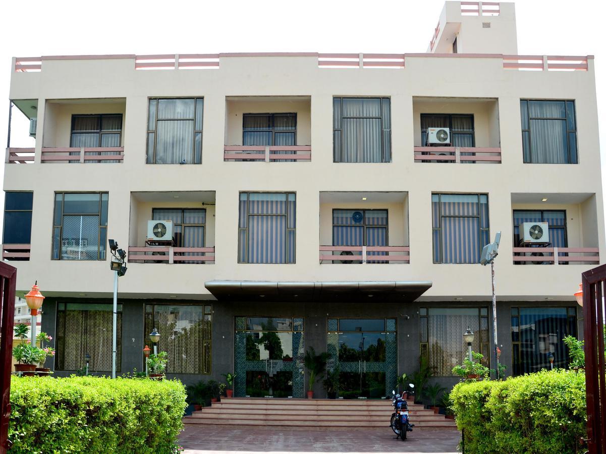 Oyo 6012 Hotel Rockwell Jaipur Exterior photo